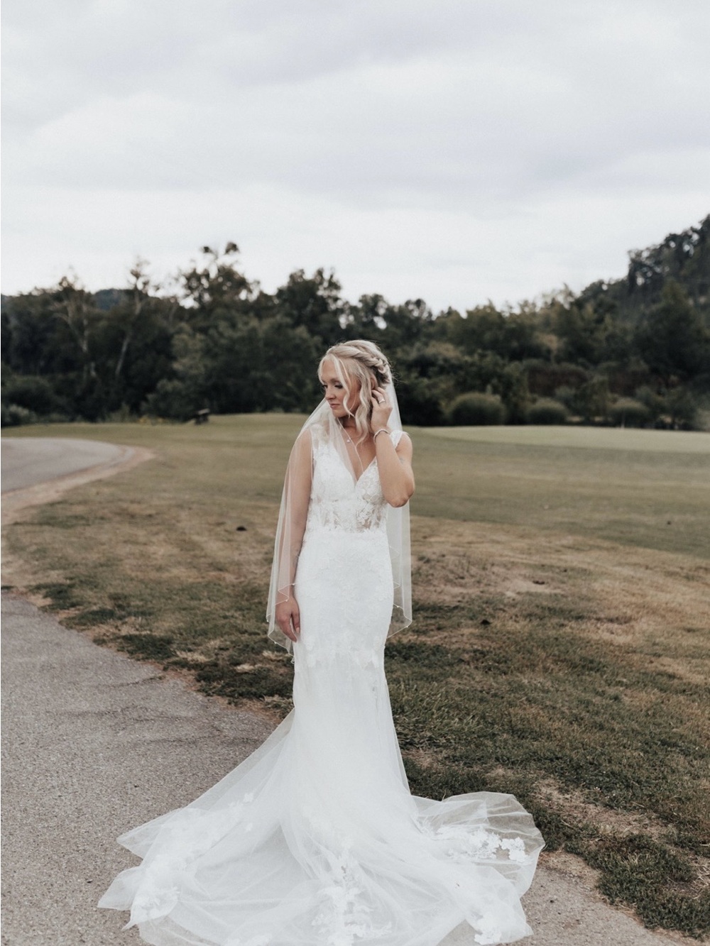 November Teo piece Wedding Gown - Blue by Enzoani